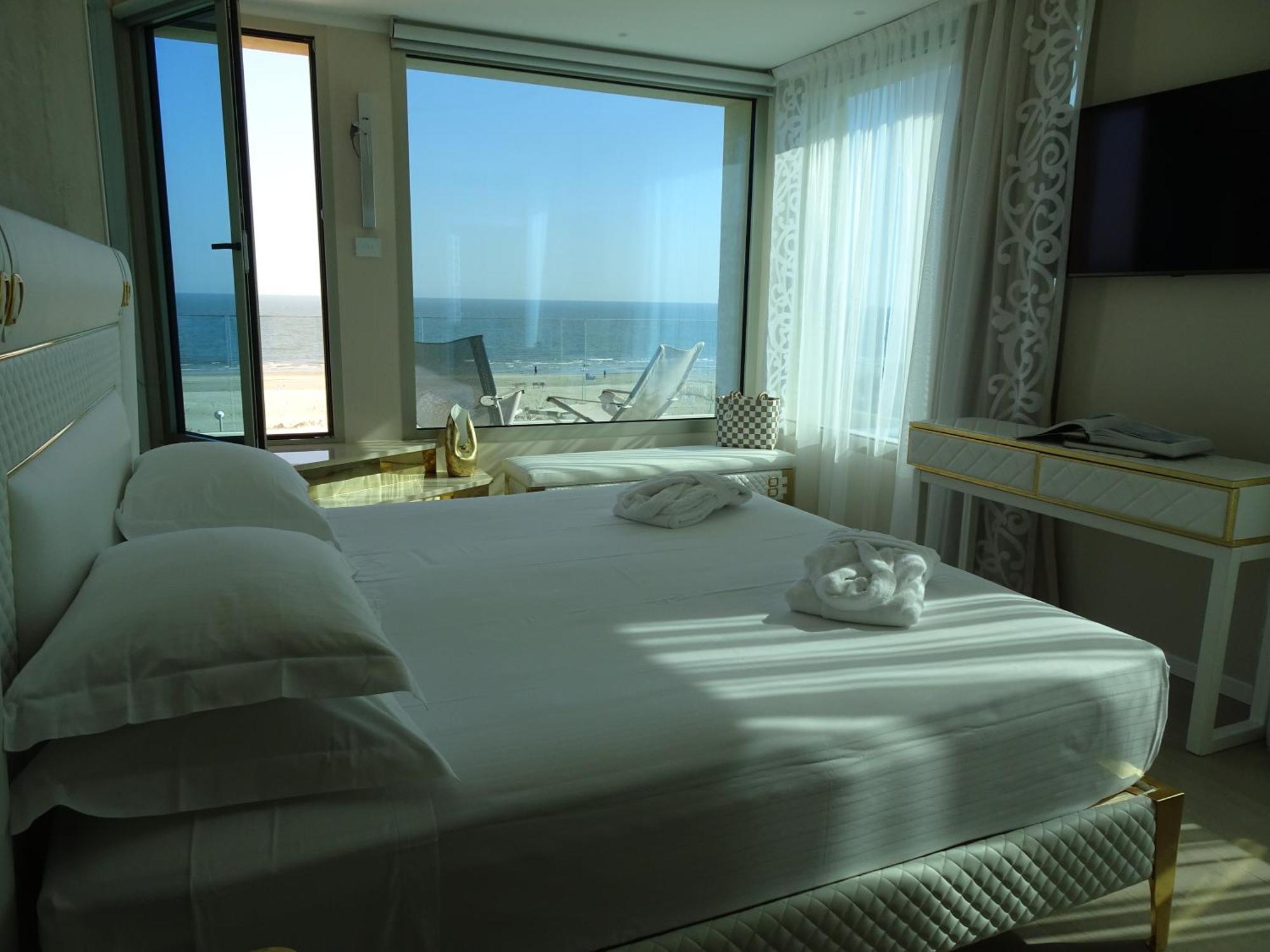 Hotel Promenade **** Riccione Exterior foto
